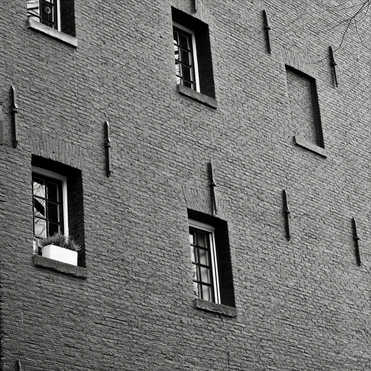 Image 11 - Patterns: Amsterdam