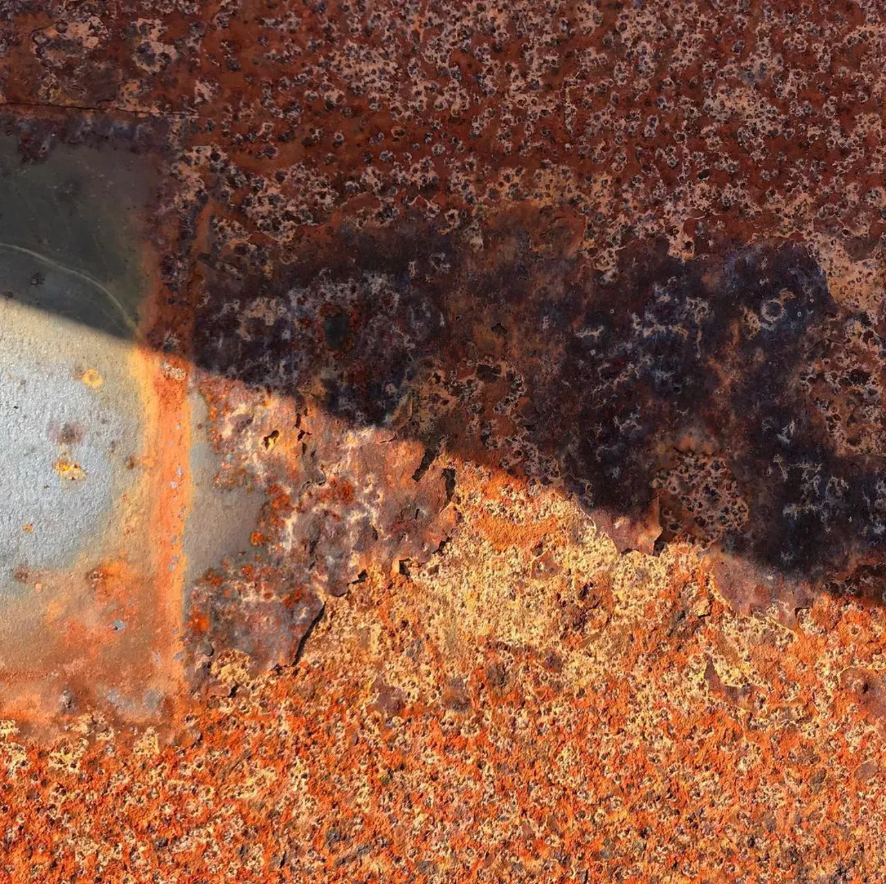 Image 12 - Rust