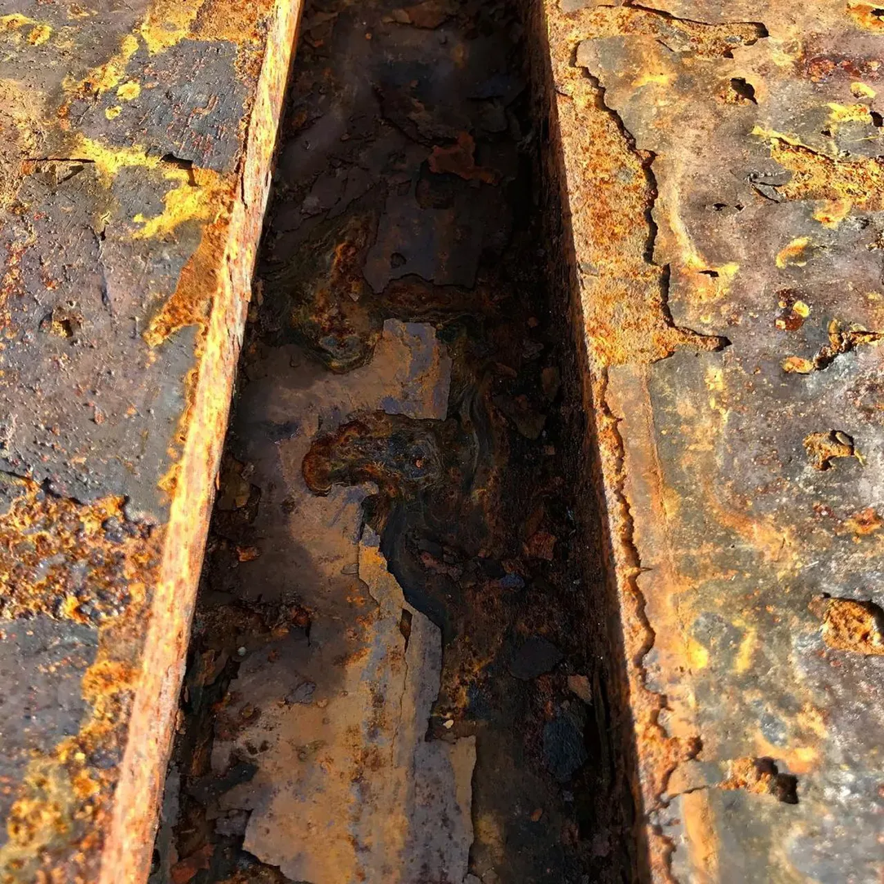 Image 36 - Rust