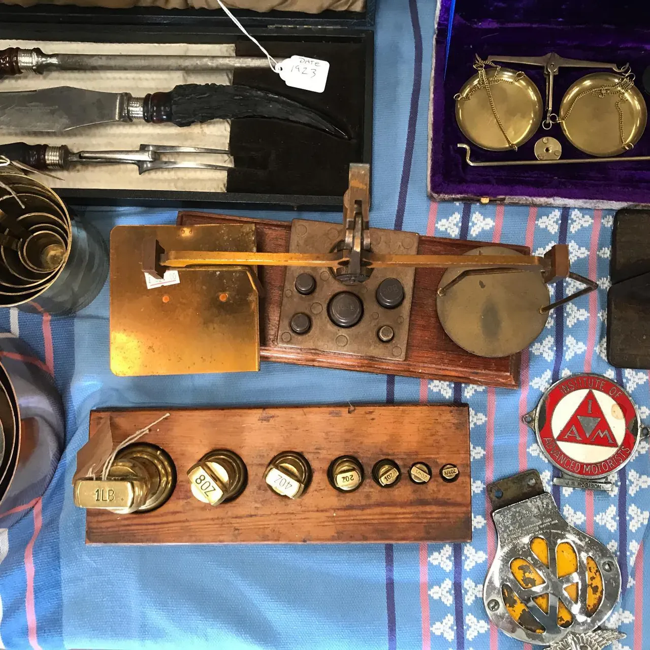 Image 16 - Trash/Treasure