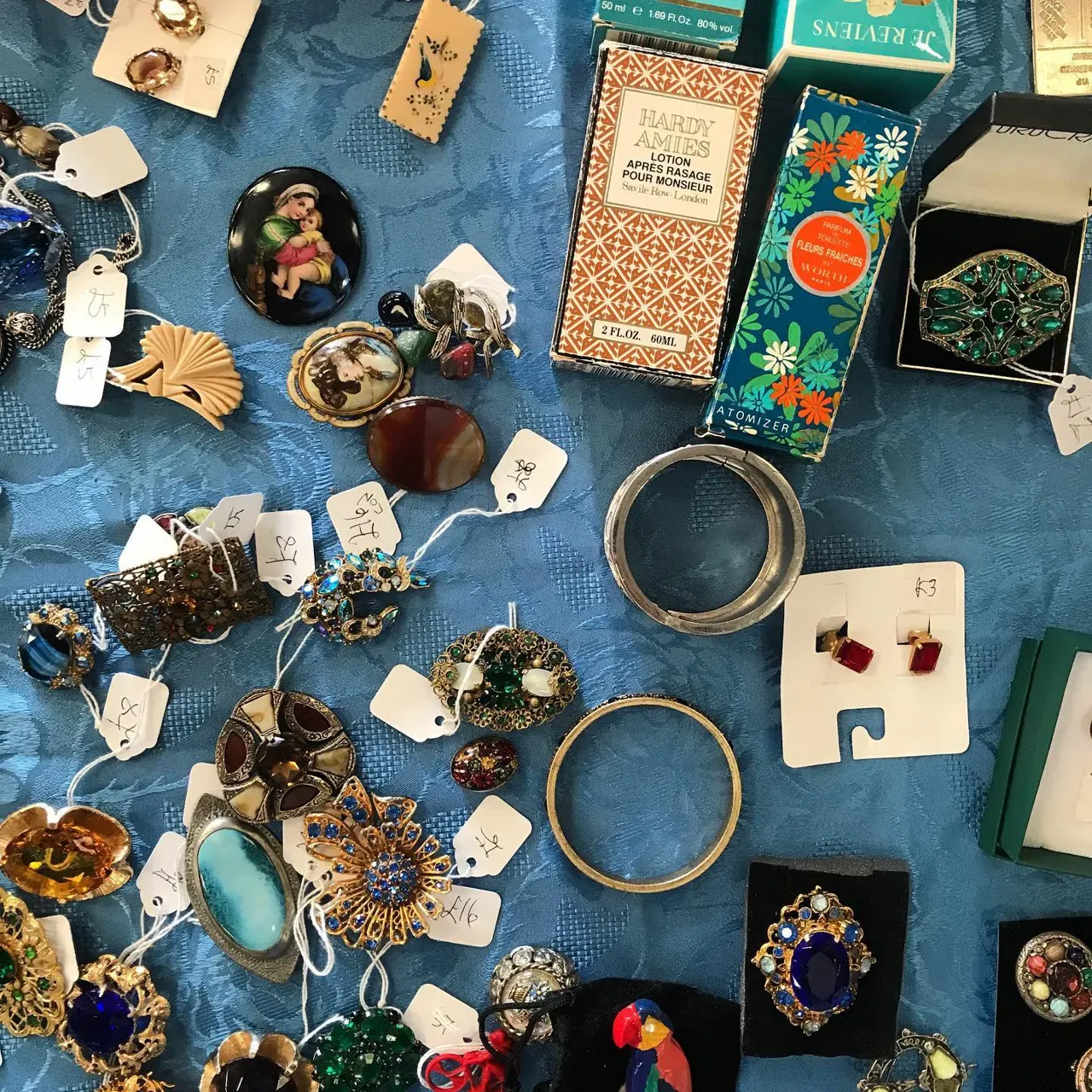 Image 2 - Trash/Treasure