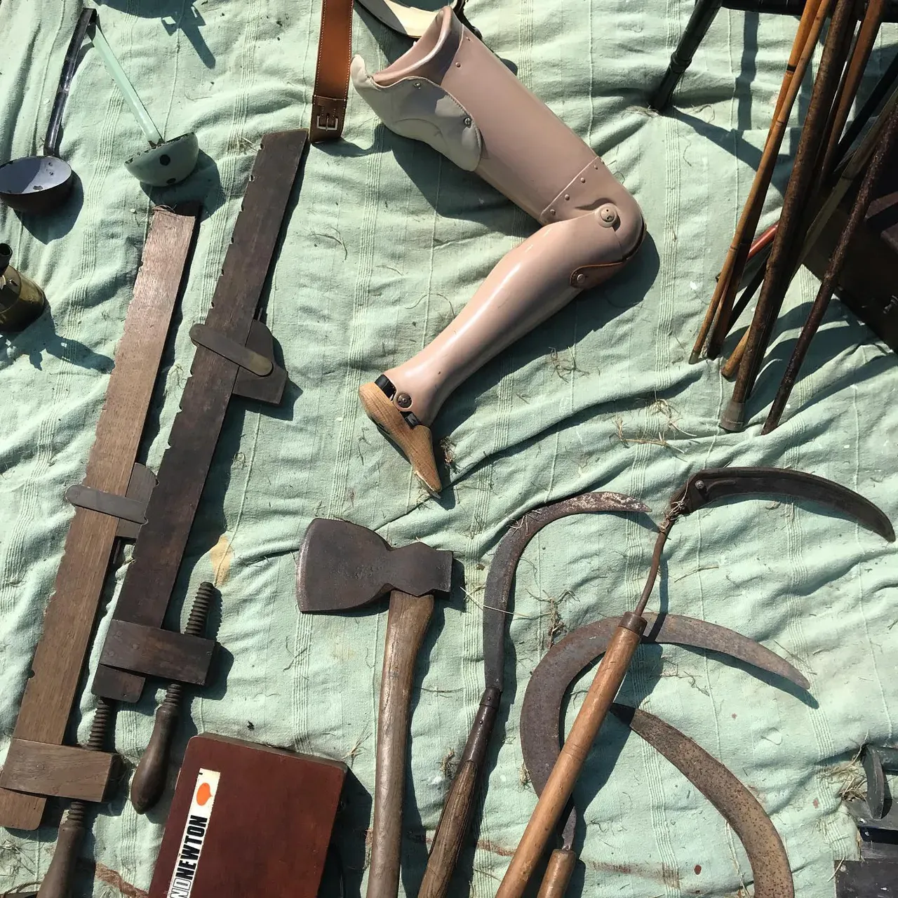 Image 22 - Trash/Treasure